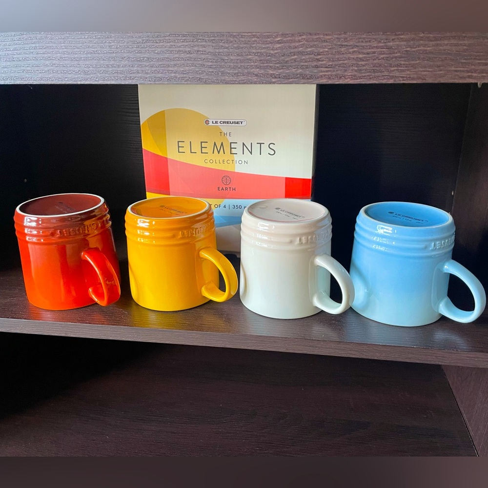 New Le Creuset Elements Mugs (4) set in beautiful assorted colors! 12 oz each
